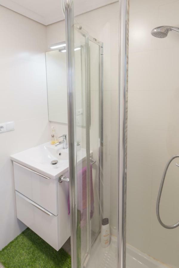 Apartamento Avenida De Colon Con Aire Acondicionado Logroño Dış mekan fotoğraf